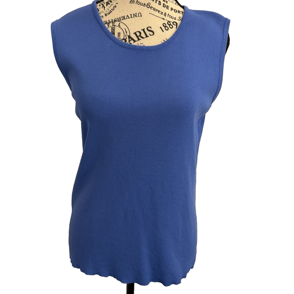 Laura Ashley Women’s Tank Top Size Medium Blue